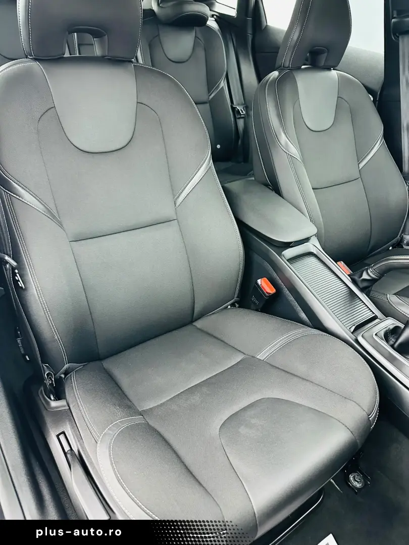 VOLVO V40 2019 2.0D E6 Garantie 12 Luni Rate Avans 0 Doar Cu