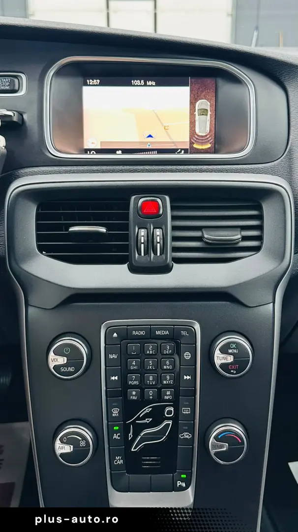 VOLVO V40 2019 2.0D E6 Garantie 12 Luni Rate Avans 0 Doar Cu