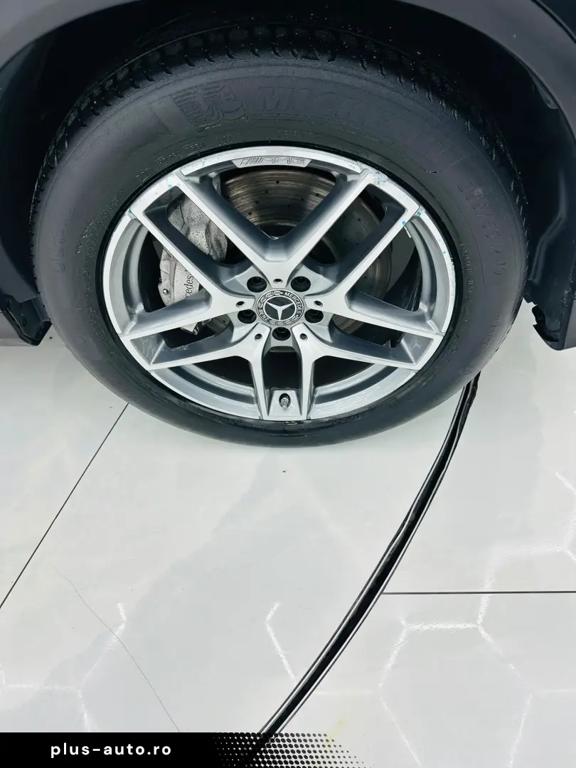 MERCEDESBENZ Glc 300 2018 2.0i E6 4x4 Garantie 12 Luni Rate