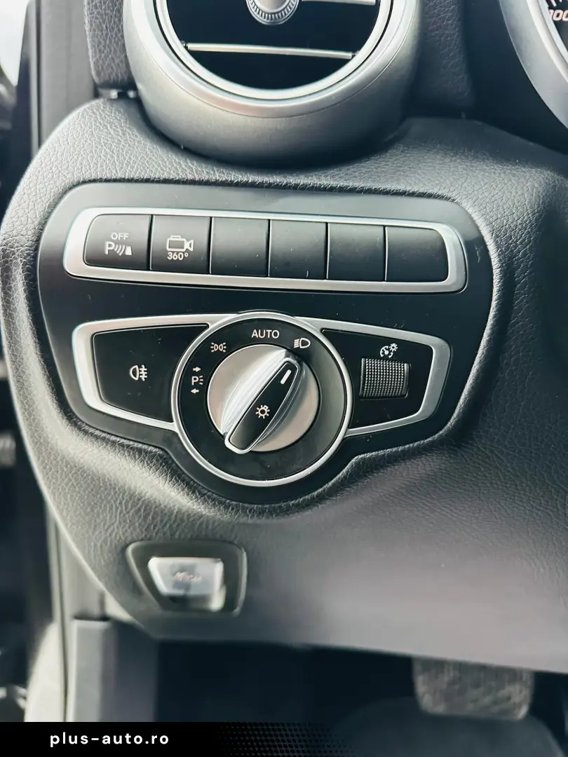 MERCEDESBENZ Glc 300 2018 2.0i E6 4x4 Garantie 12 Luni Rate