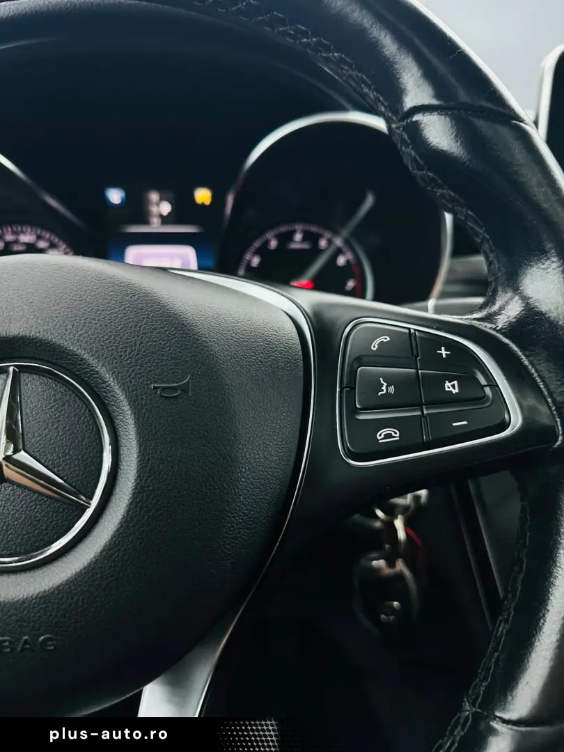 MERCEDESBENZ Glc 300 2018 2.0i E6 4x4 Garantie 12 Luni Rate