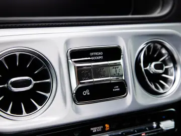 MERCEDES-BENZ 450 d AMG Line Superior Manufaktur Nig…