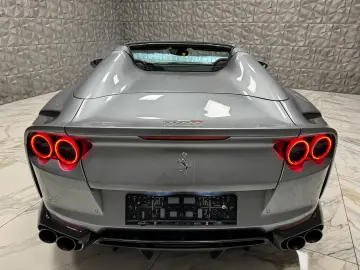 FERRARI 812 GTS -V12   CARBON-LIFT-CAMERA