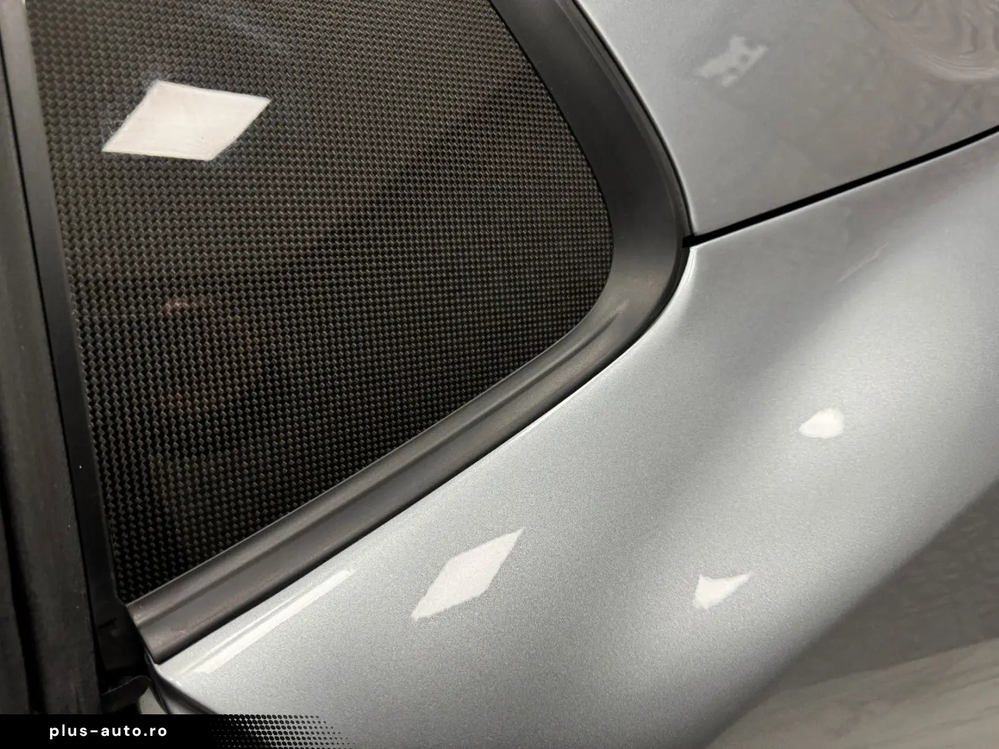 FERRARI 812 GTS -V12   CARBON-LIFT-CAMERA