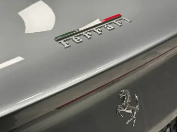 FERRARI 812 GTS -V12   CARBON-LIFT-CAMERA