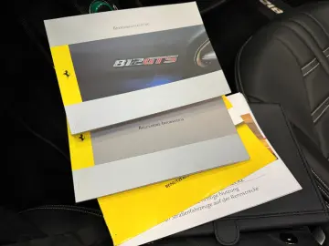 FERRARI 812 GTS -V12   CARBON-LIFT-CAMERA