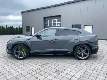 LAMBORGHINI Urus S 4.0 V8 Sport   1. Hand