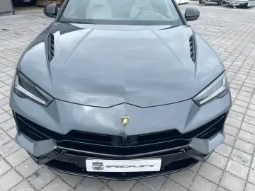LAMBORGHINI Urus S 4.0 V8 Sport   1. Hand