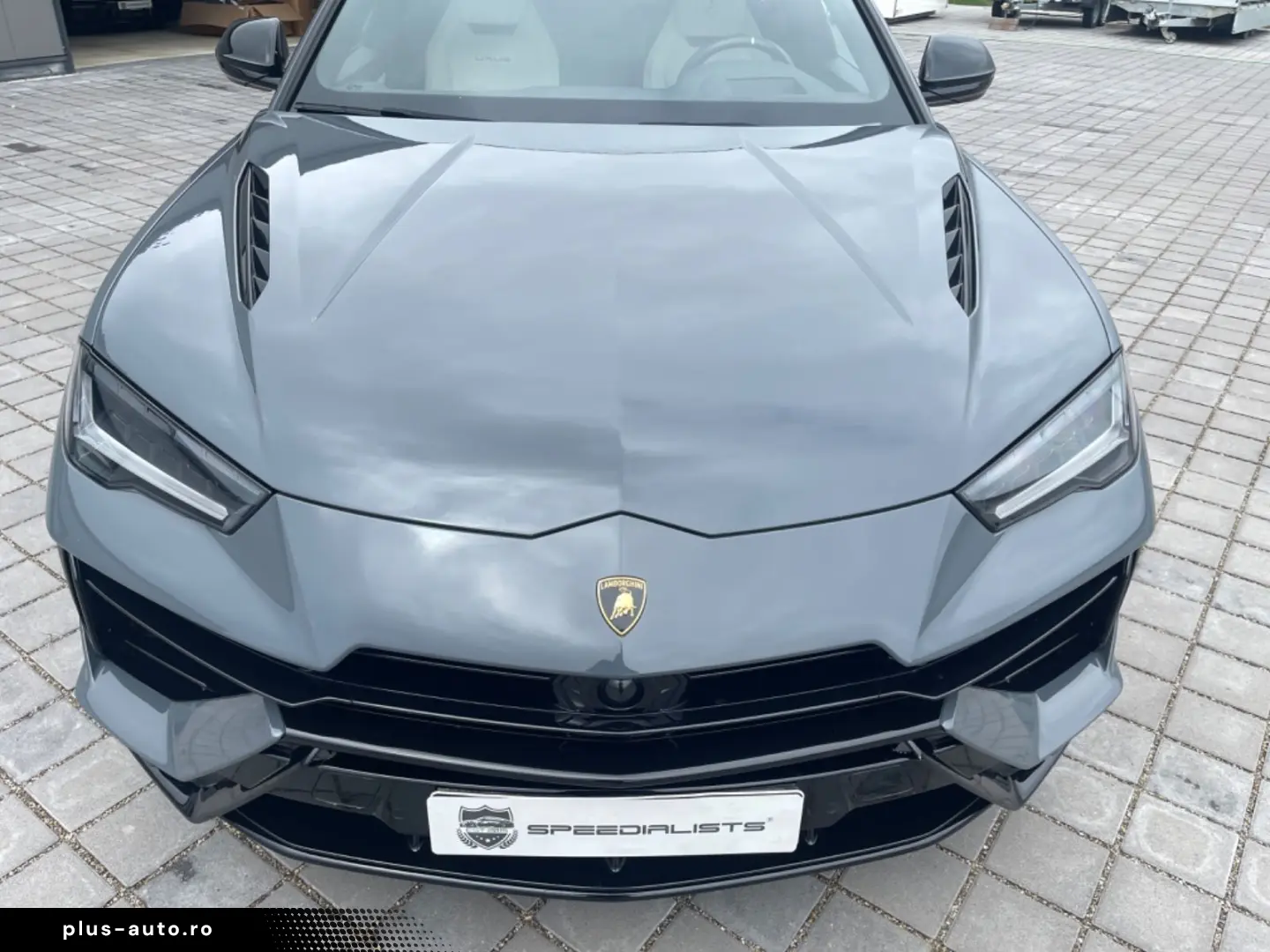 LAMBORGHINI Urus S 4.0 V8 Sport   1. Hand