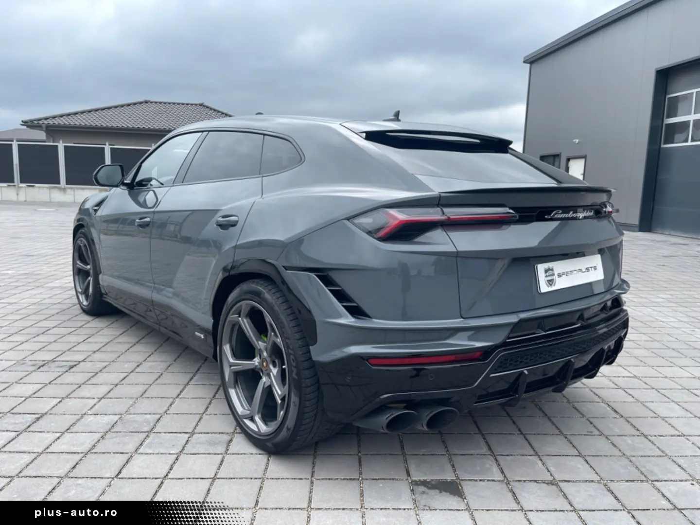 LAMBORGHINI Urus S 4.0 V8 Sport   1. Hand