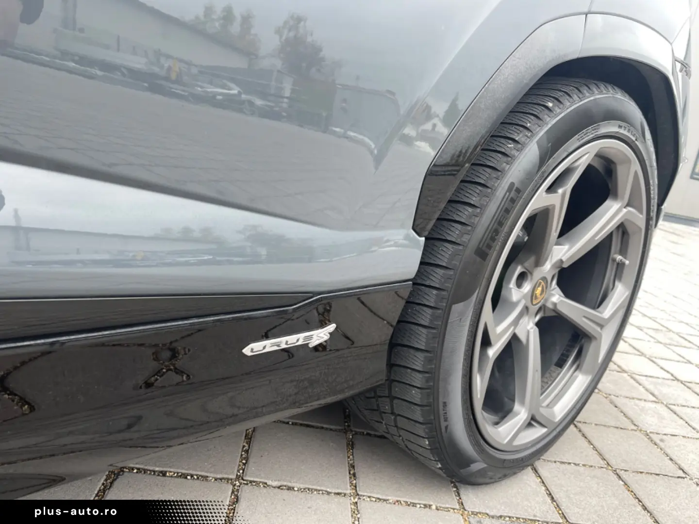 LAMBORGHINI Urus S 4.0 V8 Sport   1. Hand