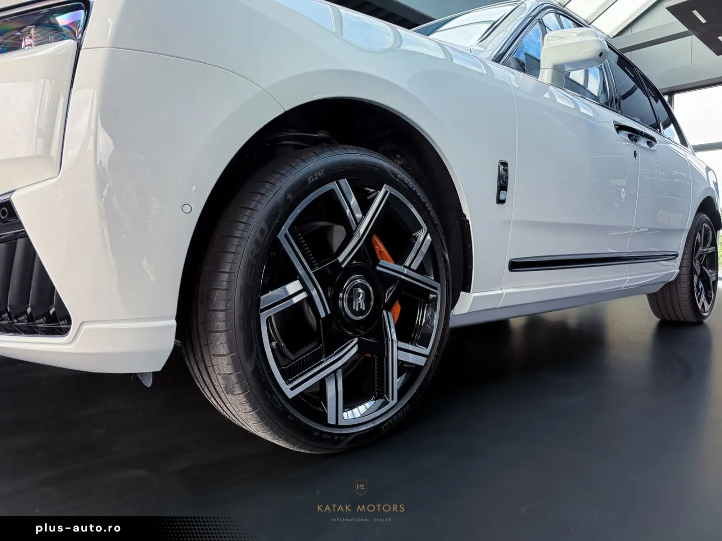 ROLLS ROYCE Cullinan BLACK BADGE SERIES II BESPOKE STAR BLUE
