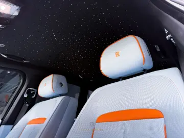 ROLLS ROYCE Cullinan BLACK BADGE SERIES II BESPOKE STAR BLUE
