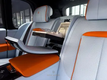 ROLLS ROYCE Cullinan BLACK BADGE SERIES II BESPOKE STAR BLUE