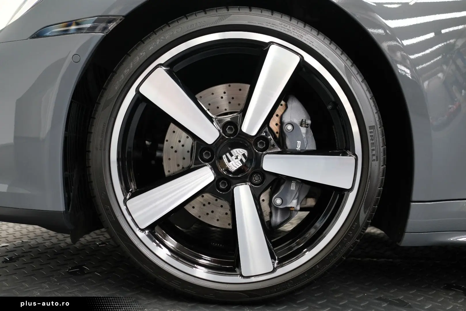 PORSCHE 992.2 Carrera MATRIX ABGAS CHRONO SPORTDESIGN