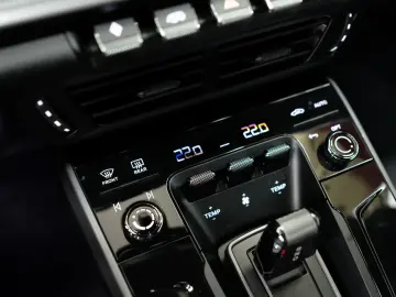 PORSCHE 992.2 Carrera MATRIX ABGAS CHRONO SPORTDESIGN