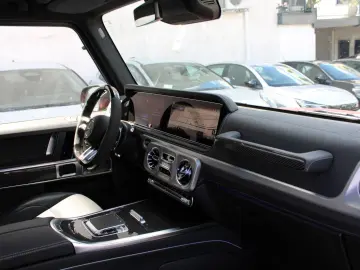 MERCEDES-BENZ G 63 AMG Night Magno Performance