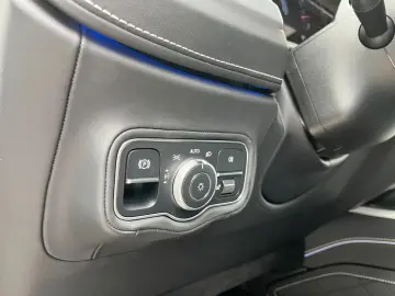 MERCEDES-BENZ G63 AMG ACTIVE-RIDE-CONTROl 3D-KAMERA …