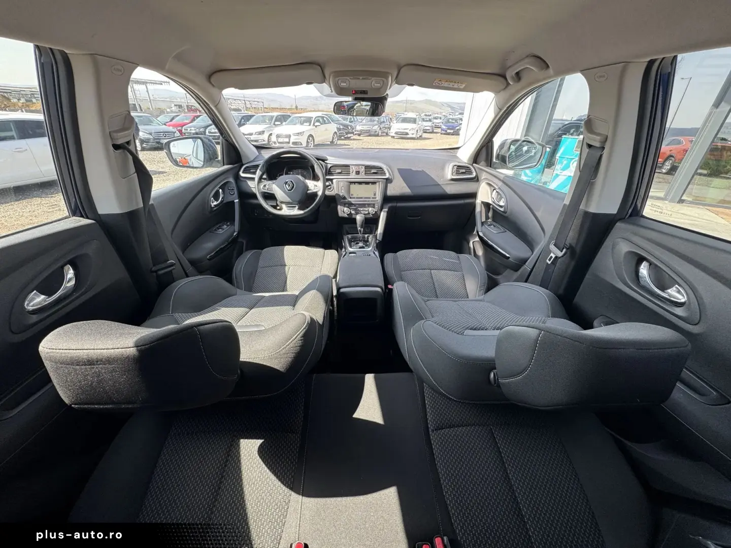 Renault Kadjar    1.5 dCi    Automat    Ceasuri digitale