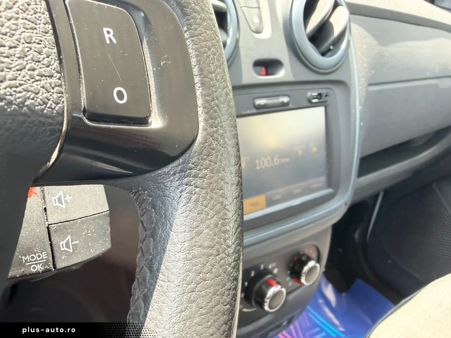 Dacia Lodgy