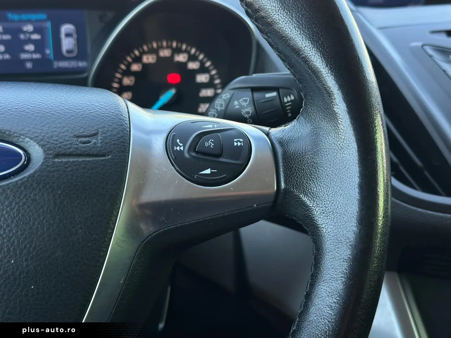 Ford Kuga 2.0Tdci 150CP Sync 4X4