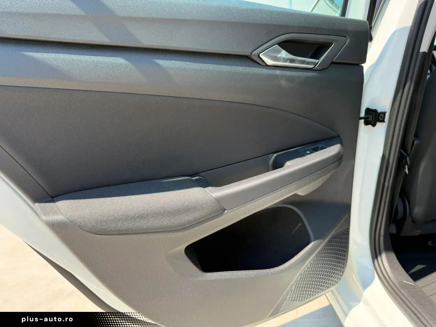 Volkswagen Golf 1.5 TSI DSG 150 CP mild hybrid