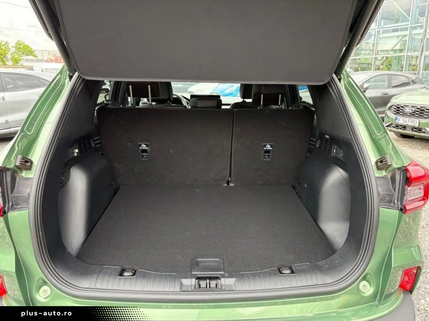 Ford Kuga 2025 - via workleto.com