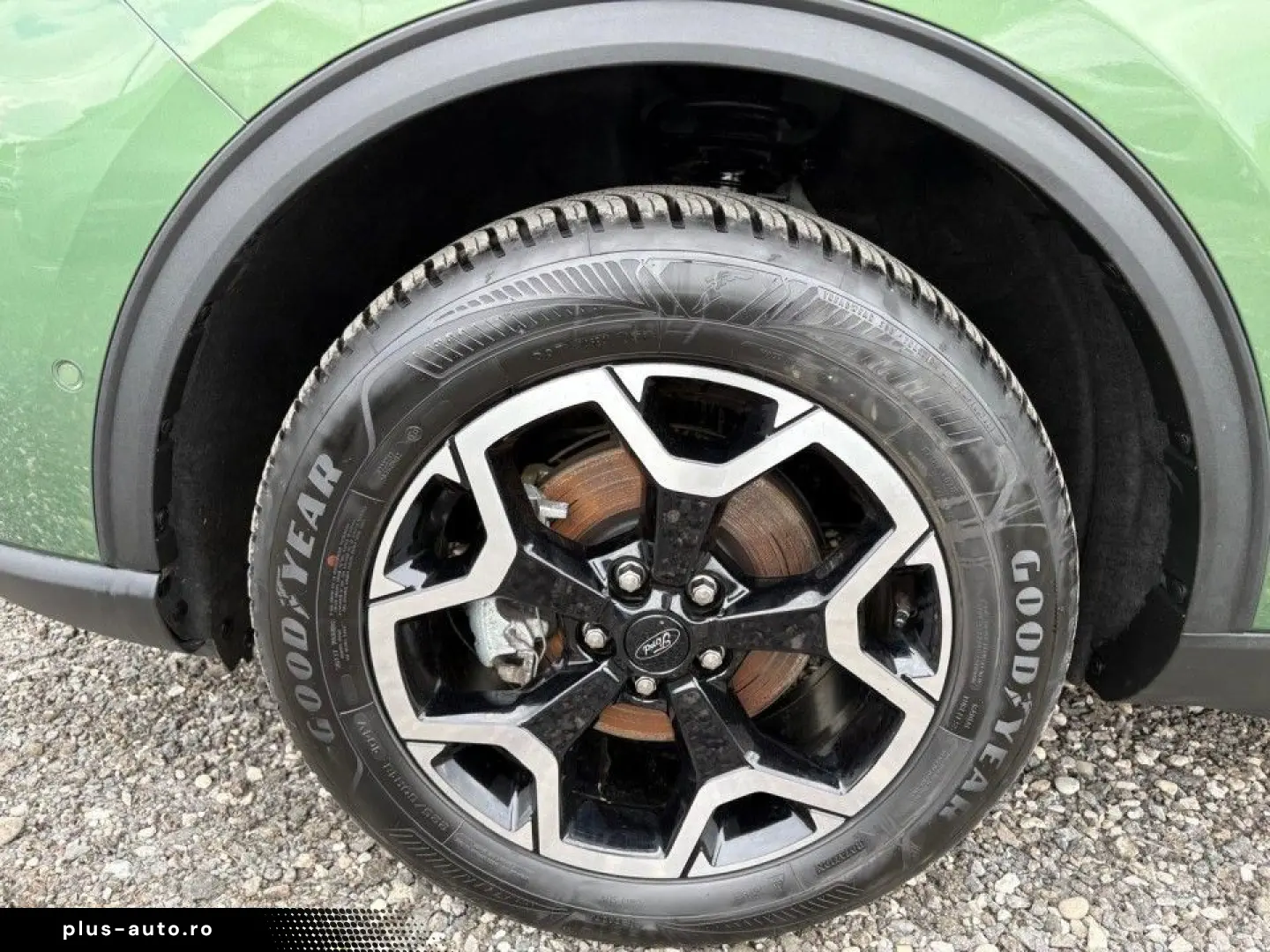 Ford Kuga 2025 - via workleto.com