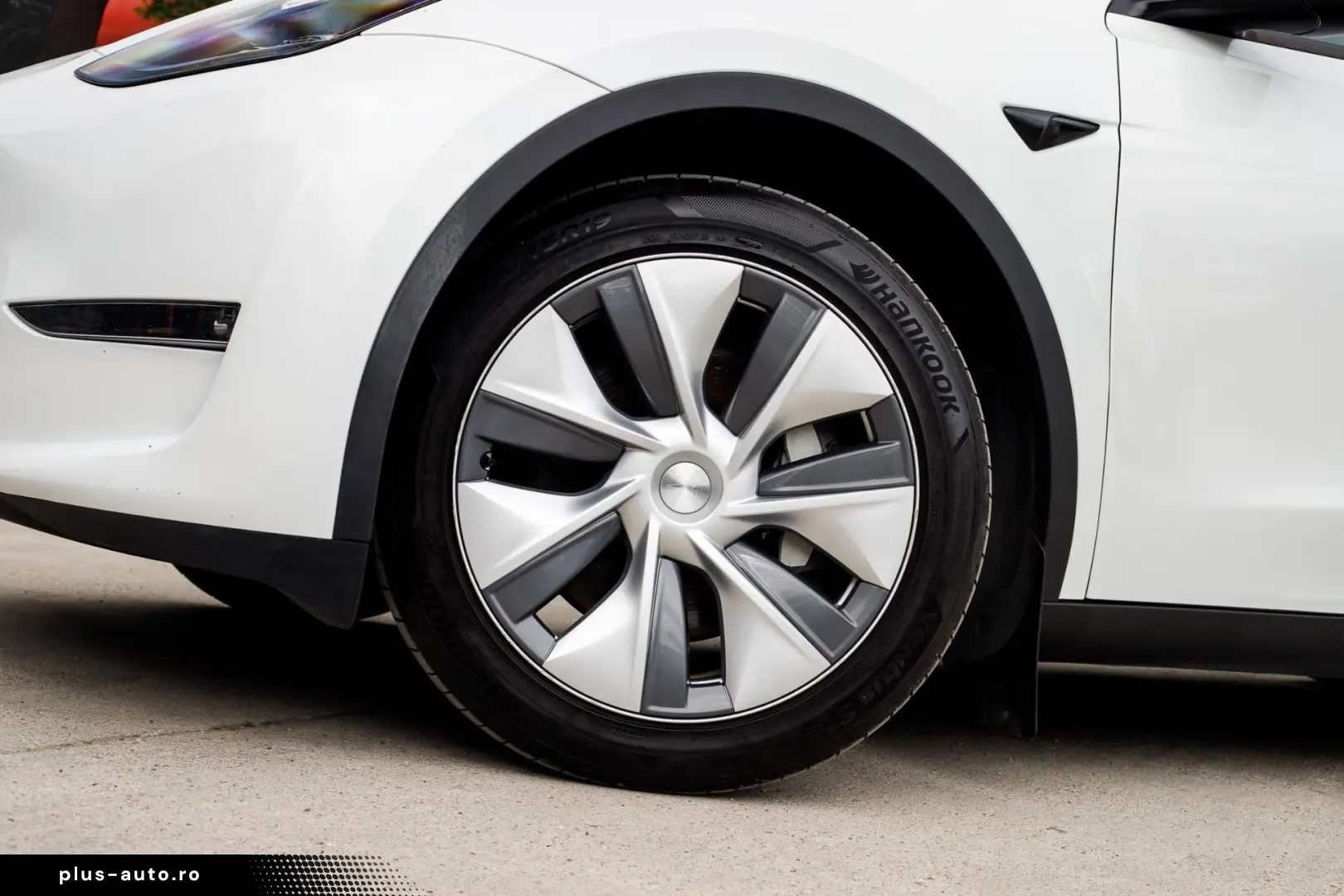 Tesla T-Model-Y