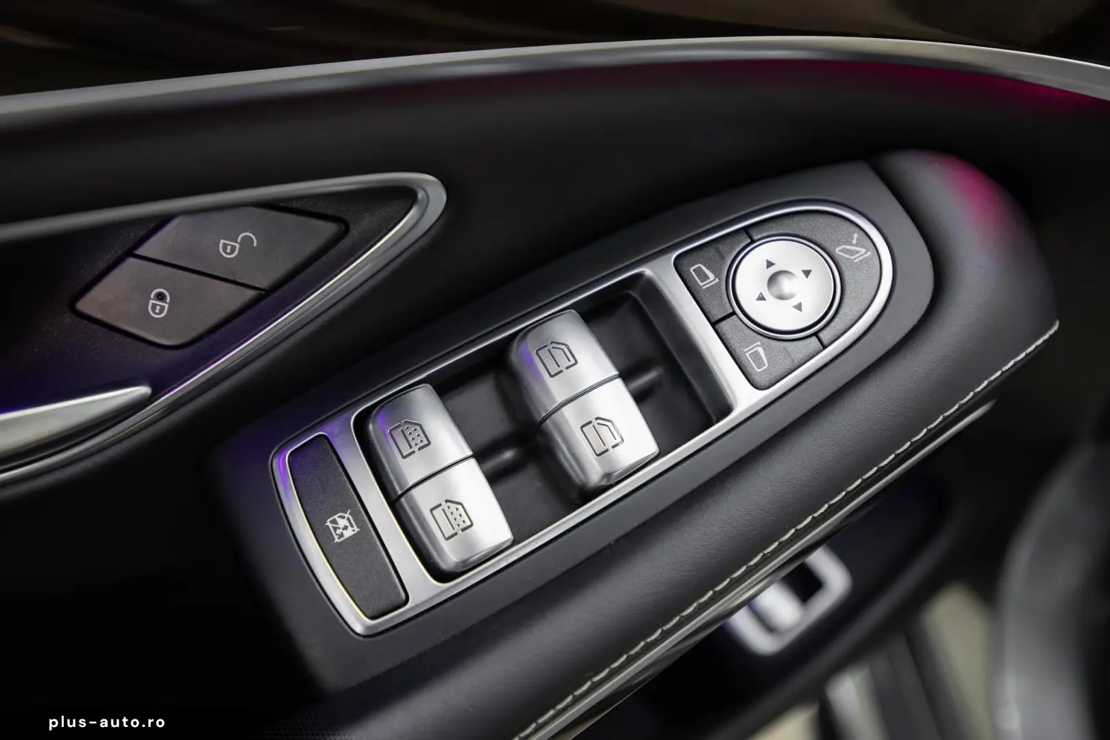 Mercedes-Benz S