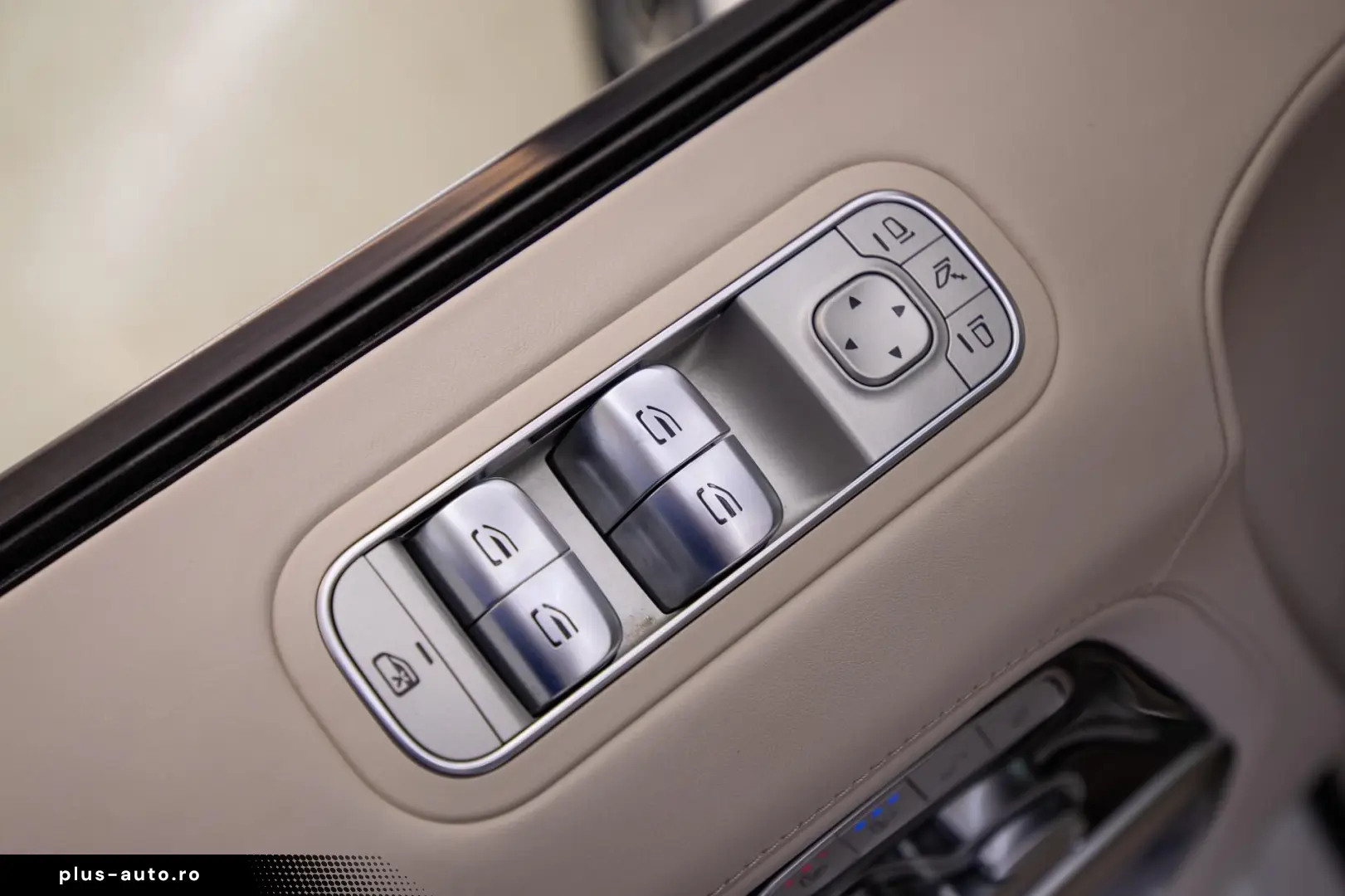 Mercedes-Benz G