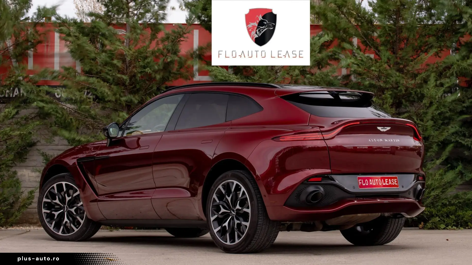 Aston-Martin Dbx
