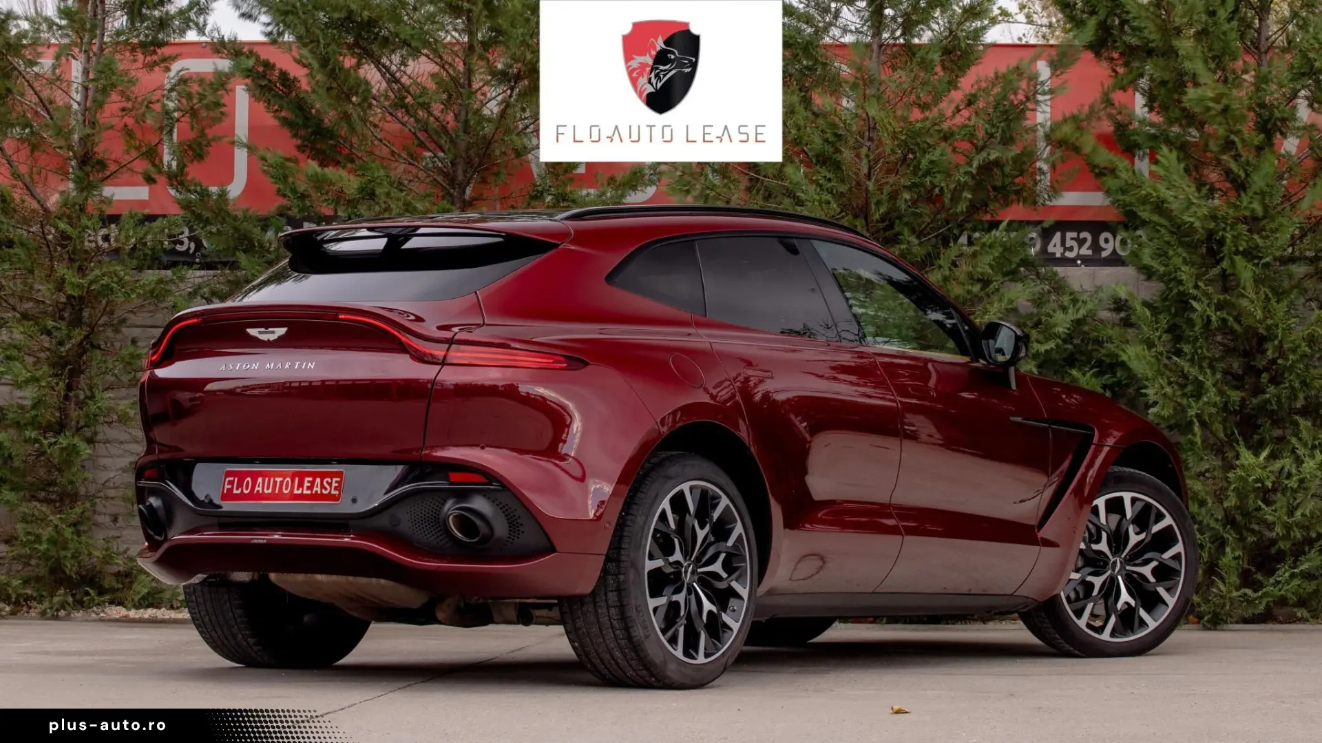 Aston-Martin Dbx