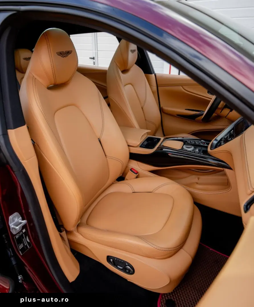 Aston-Martin Dbx