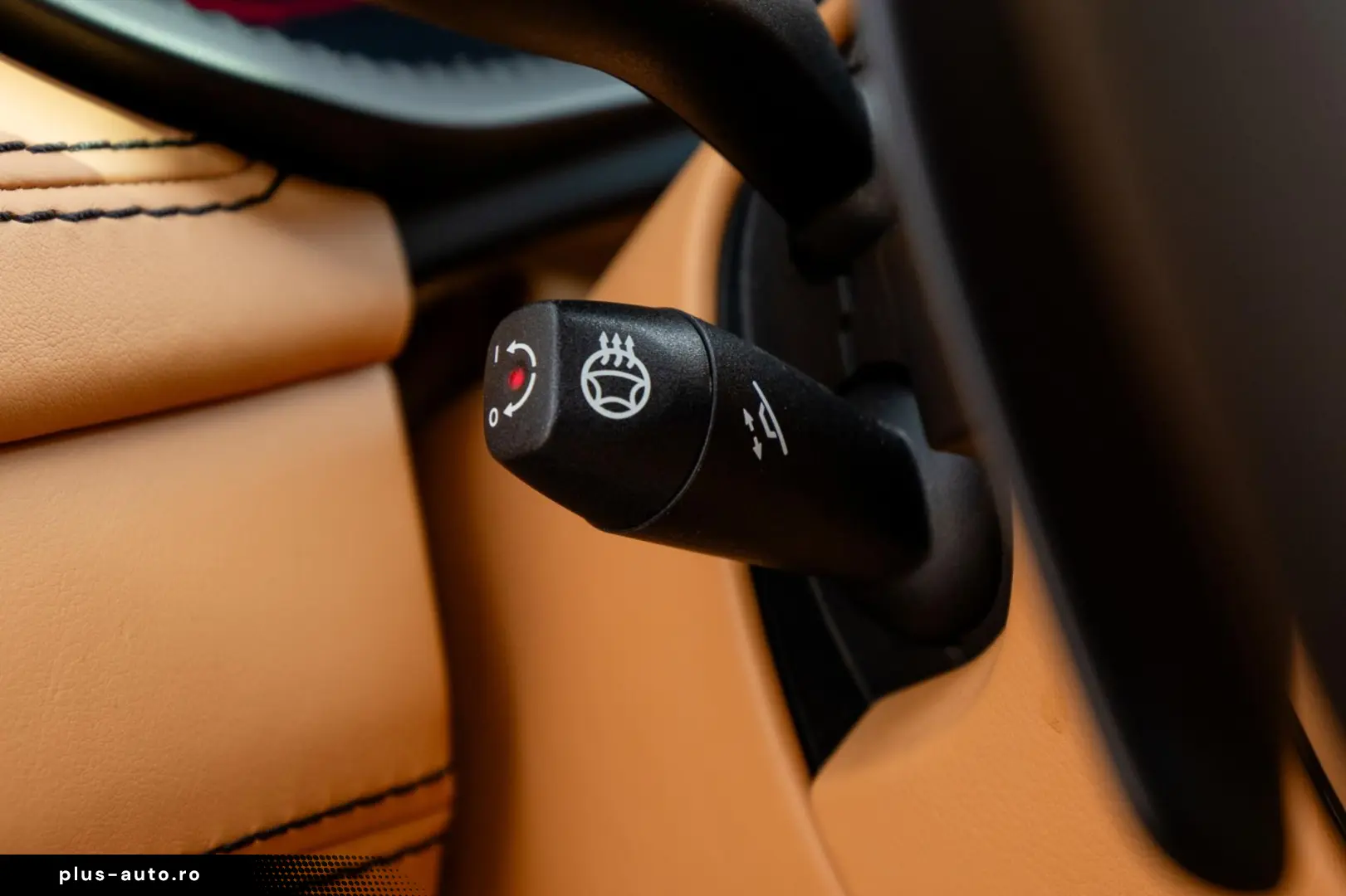 Aston-Martin Dbx