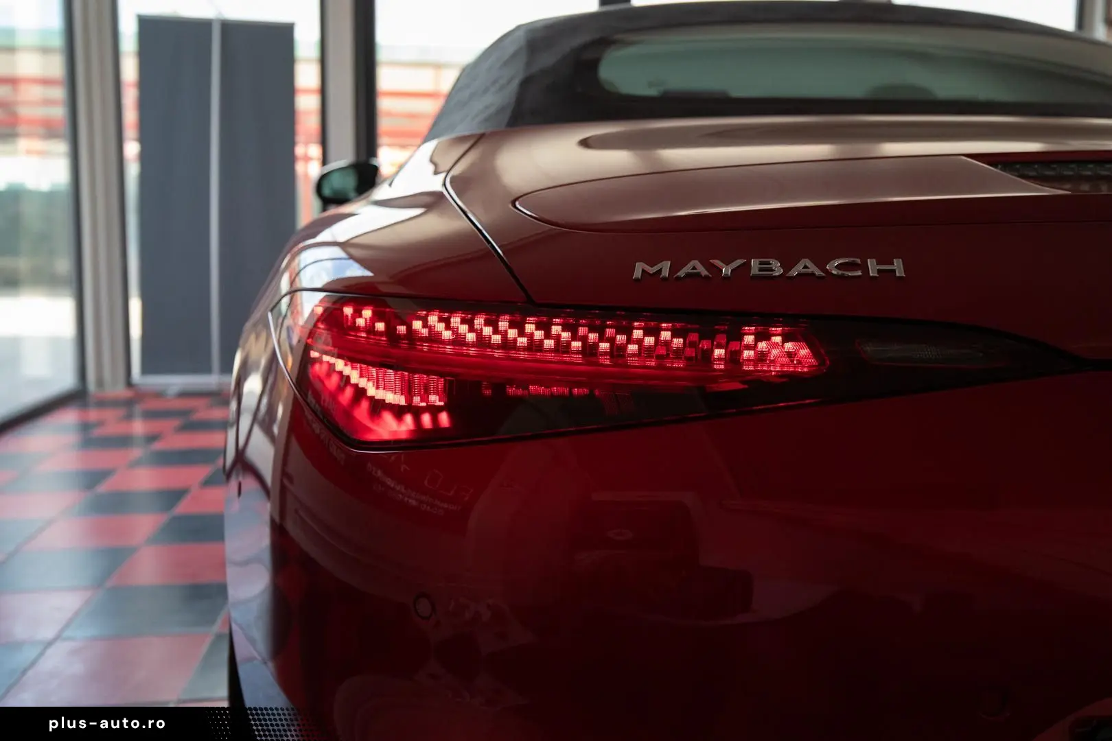 Mercedes-Benz Sl-680-Maybach