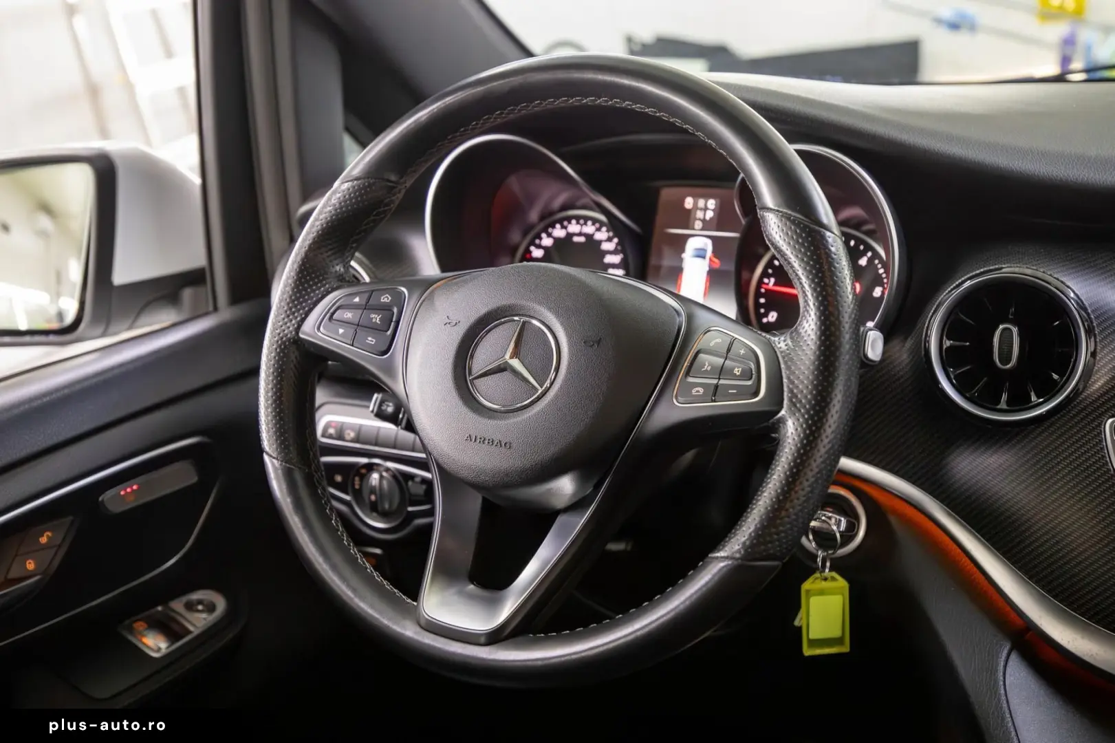 Mercedes-Benz V