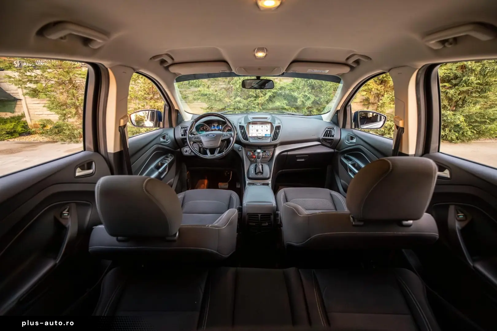 Ford Kuga 4X4 150CP - GARANTIE - Leasing FIRMA NOUA