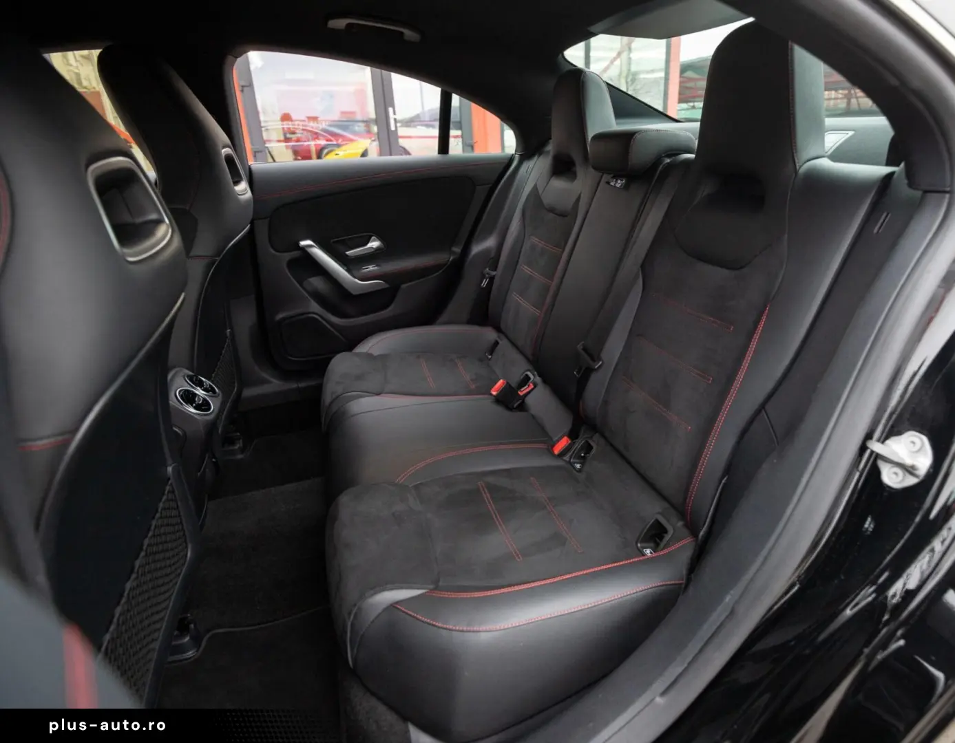 Mercedes-Benz Cla-180