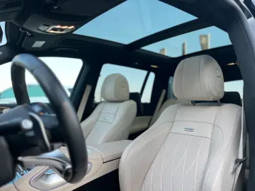 MERCEDES-BENZ Mercedes-AMG GLS 63 4M