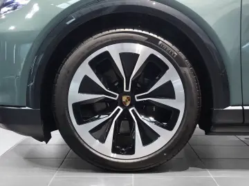 Porsche Cayenne Electric 3D Surround View 22Zoll