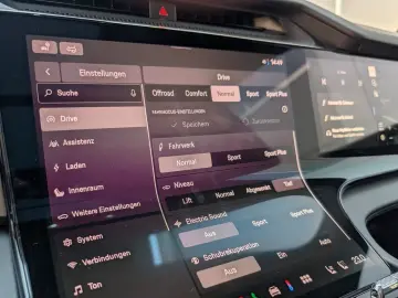 Porsche Cayenne Electric  21-ZOLL  HD-MATRIX