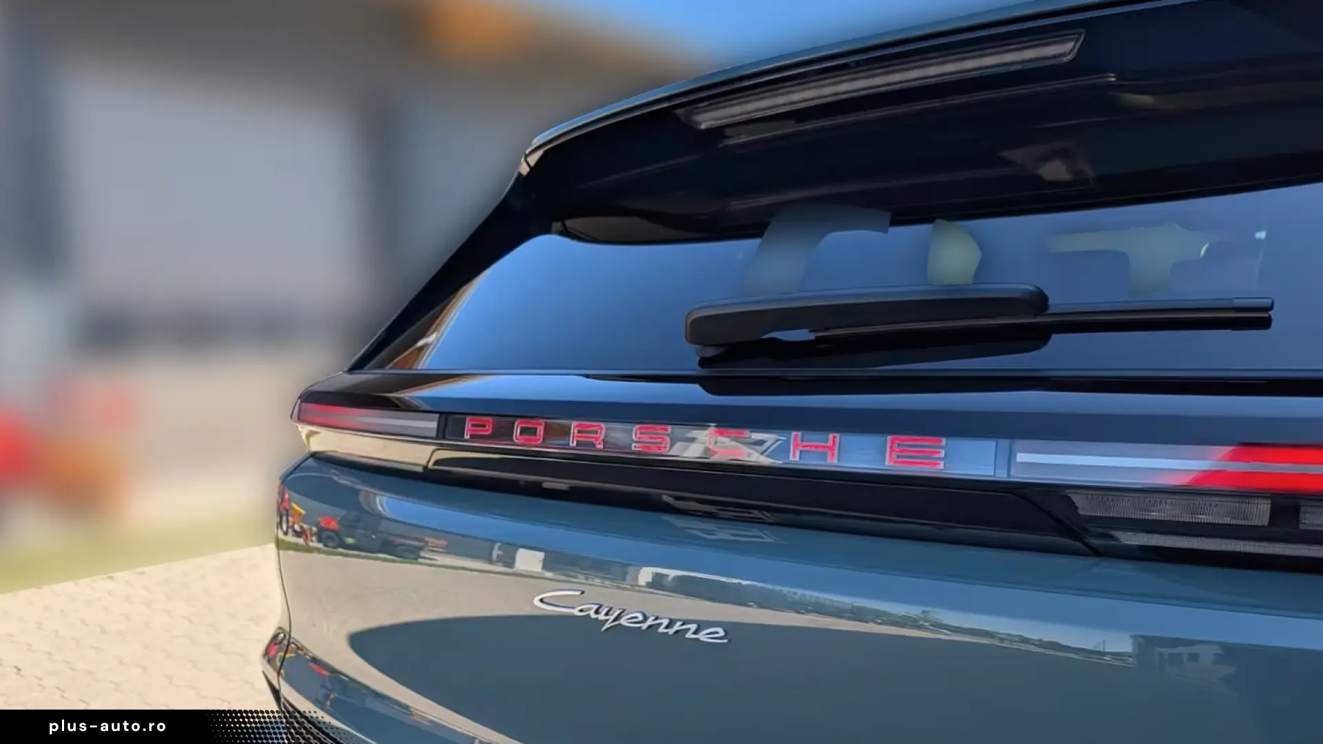 Porsche Cayenne Electric  21-ZOLL  HD-MATRIX