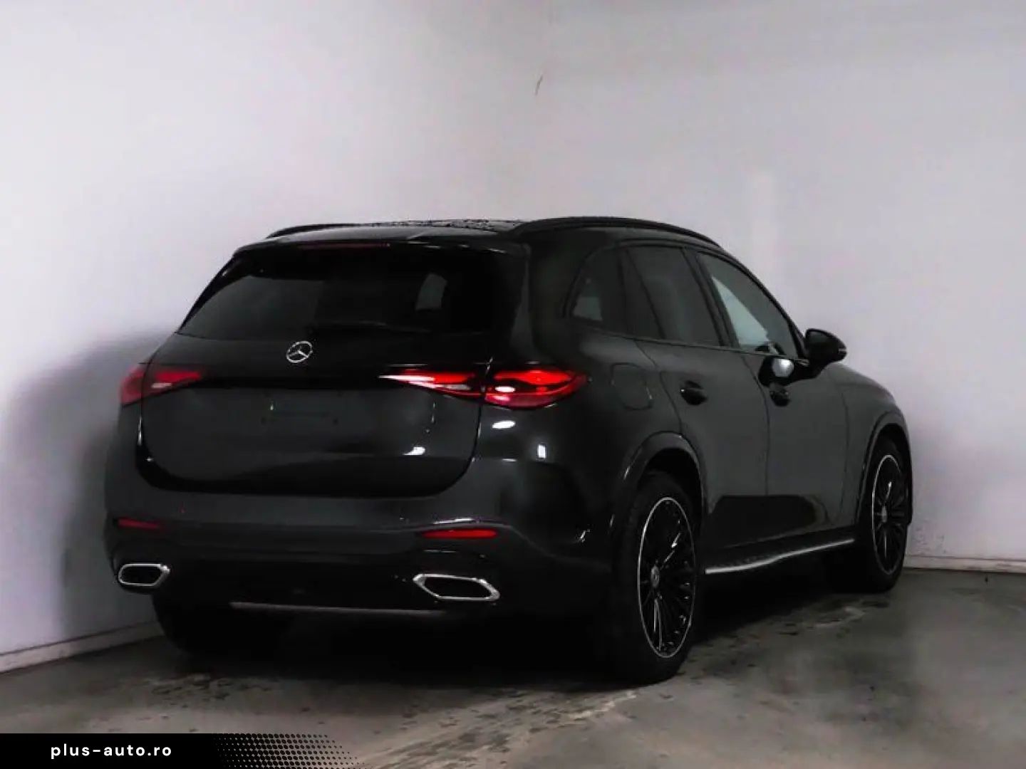 MERCEDES-BENZ GLC 200 4M AMG Pano Distro 360 Burm 20  Night