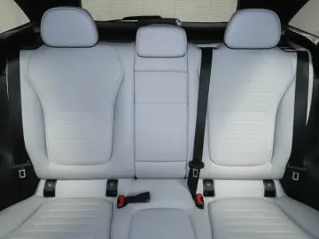 MERCEDES-BENZ GLC 200 4M AMG Pano Distro 360 Burm 20  Night
