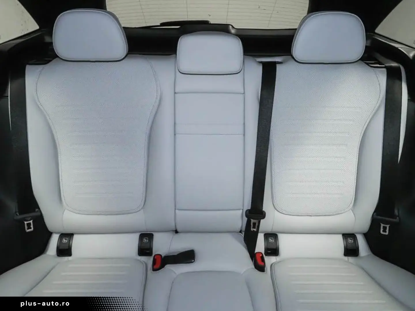 MERCEDES-BENZ GLC 200 4M AMG Pano Distro 360 Burm 20  Night