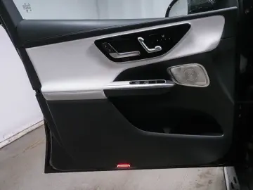 MERCEDES-BENZ GLC 200 4M AMG Pano Distro 360 Burm 20  Night