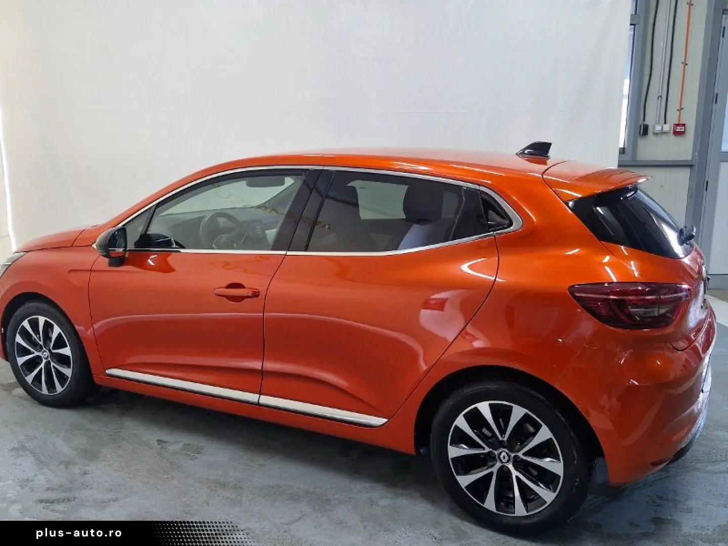 RENAULT CLIO 1.6 E-Tech 140CP Techno Auto