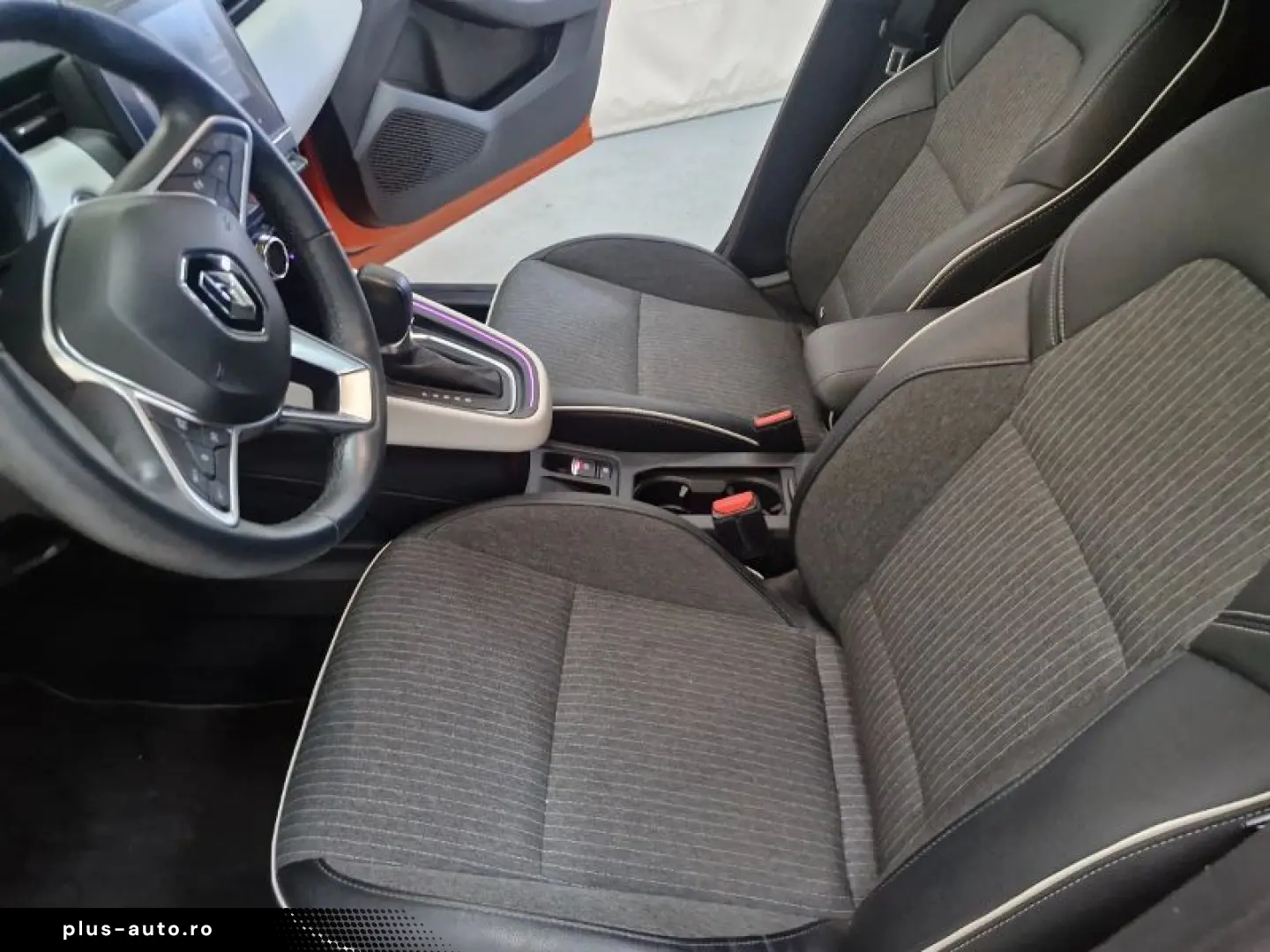 RENAULT CLIO 1.6 E-Tech 140CP Techno Auto