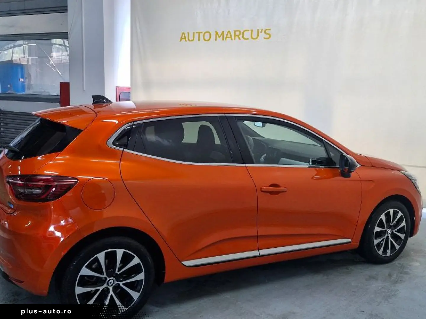 RENAULT CLIO 1.6 E-Tech 140CP Techno Auto